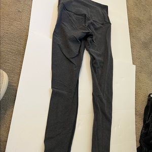 Lululemon high rise size 4